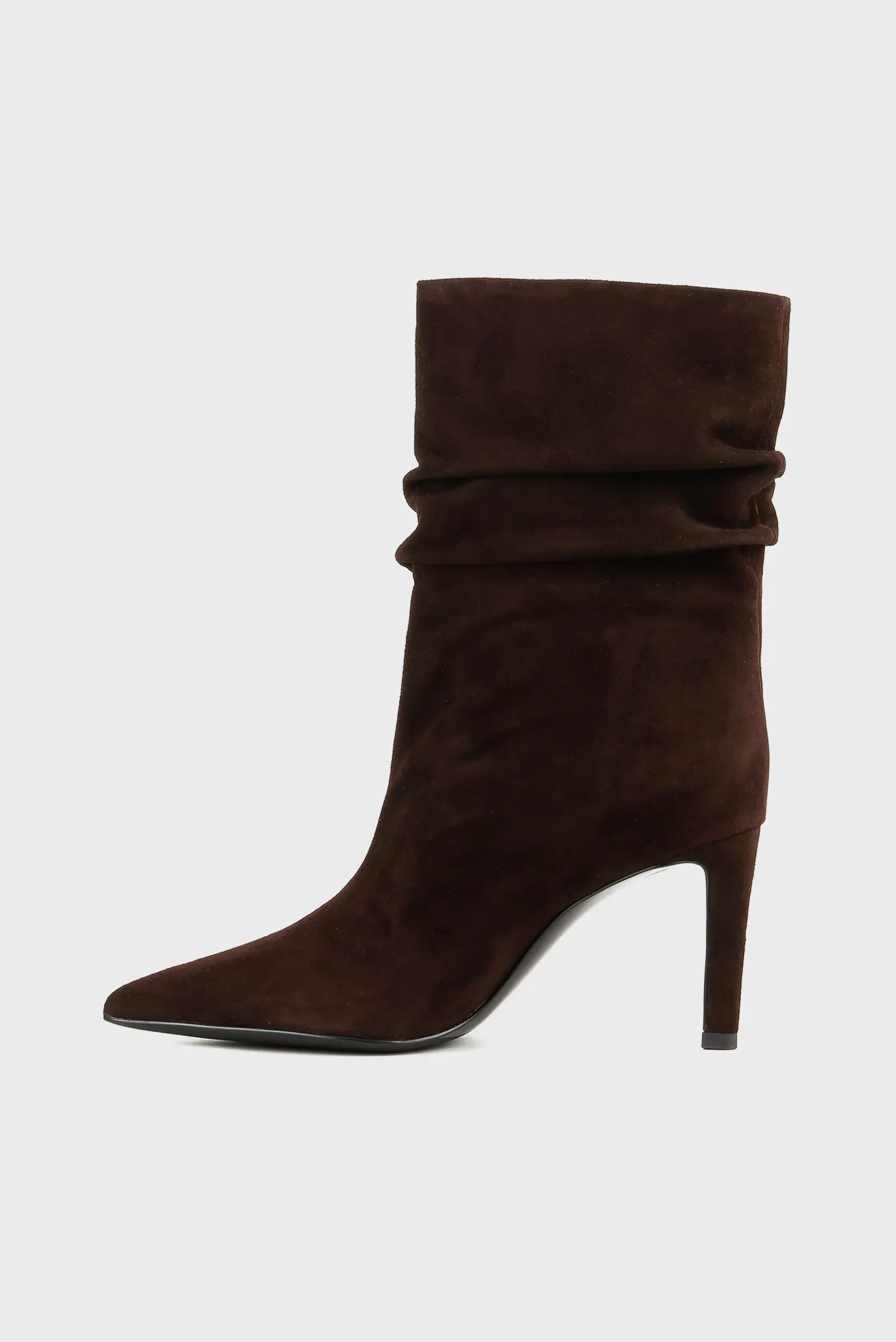 Женские коричневые замшевые ботильоны 2