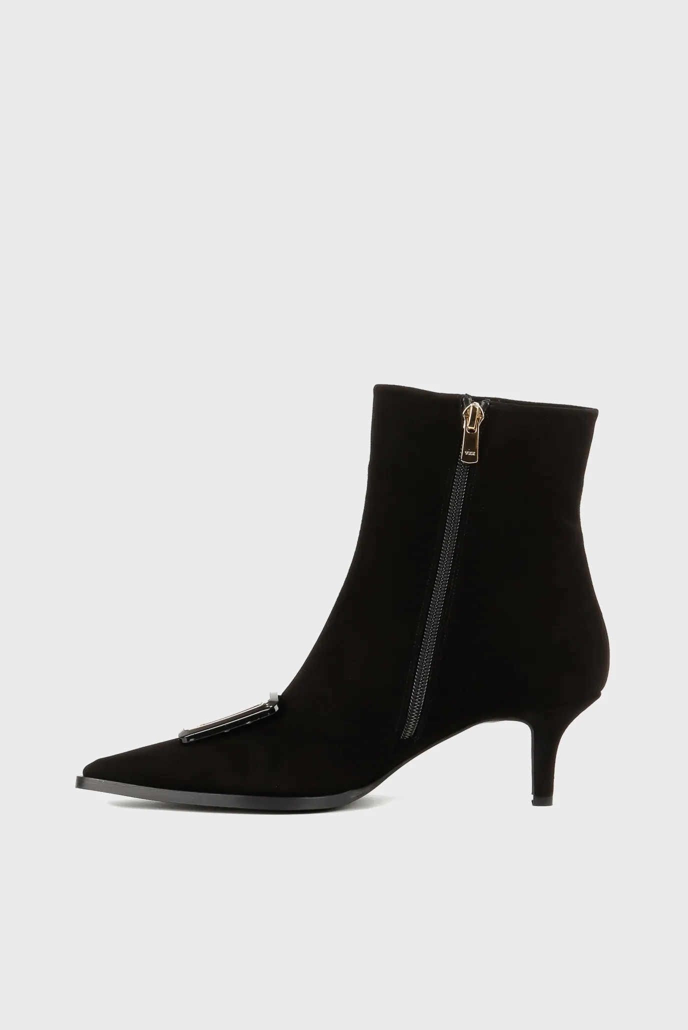 Женские черные замшевые ботильоны 2