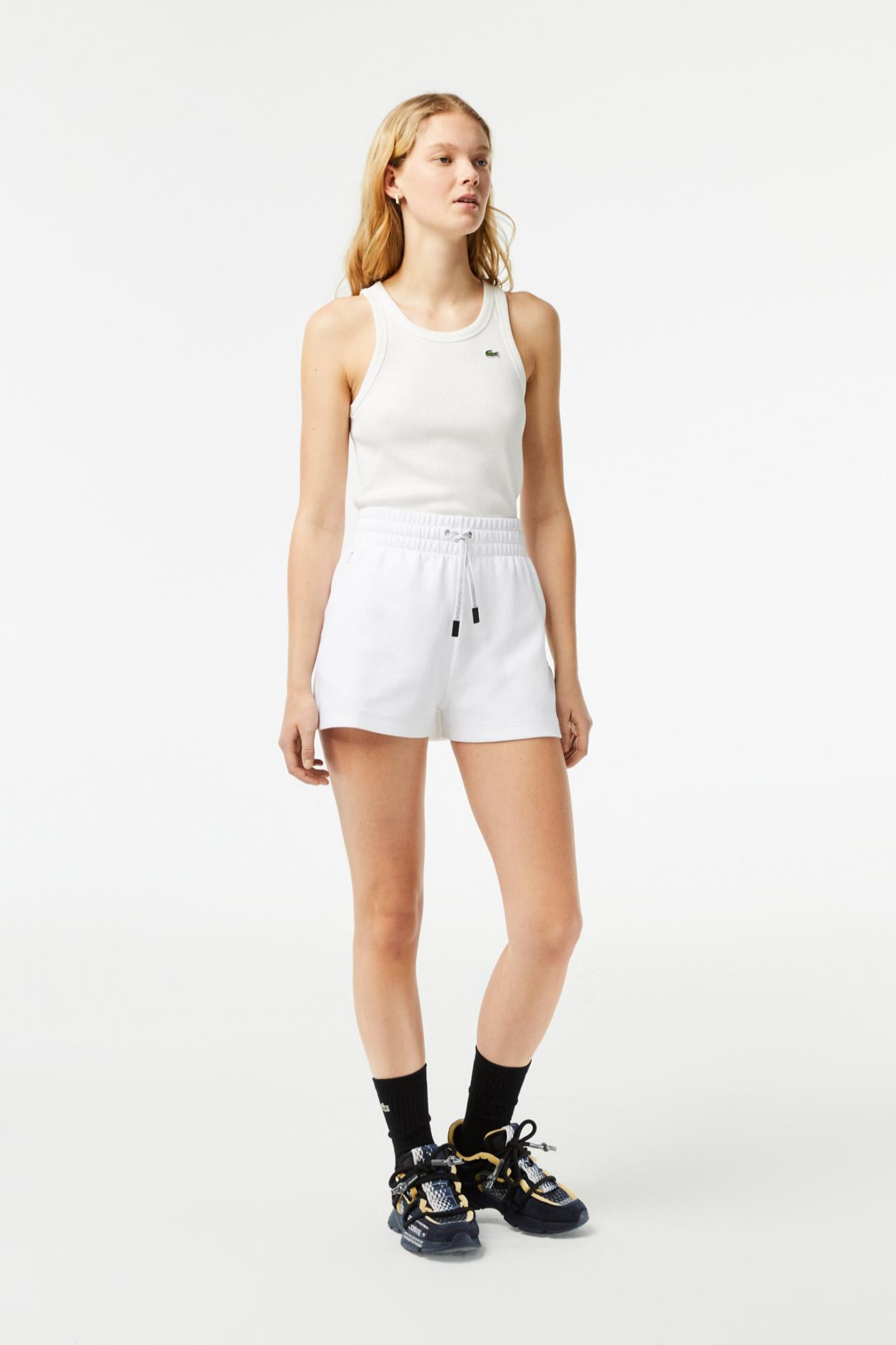 Женские белые шорты Белый 40 Lacoste GF5378001 Женские белые шорты Белый 40 Lacoste GF5378001