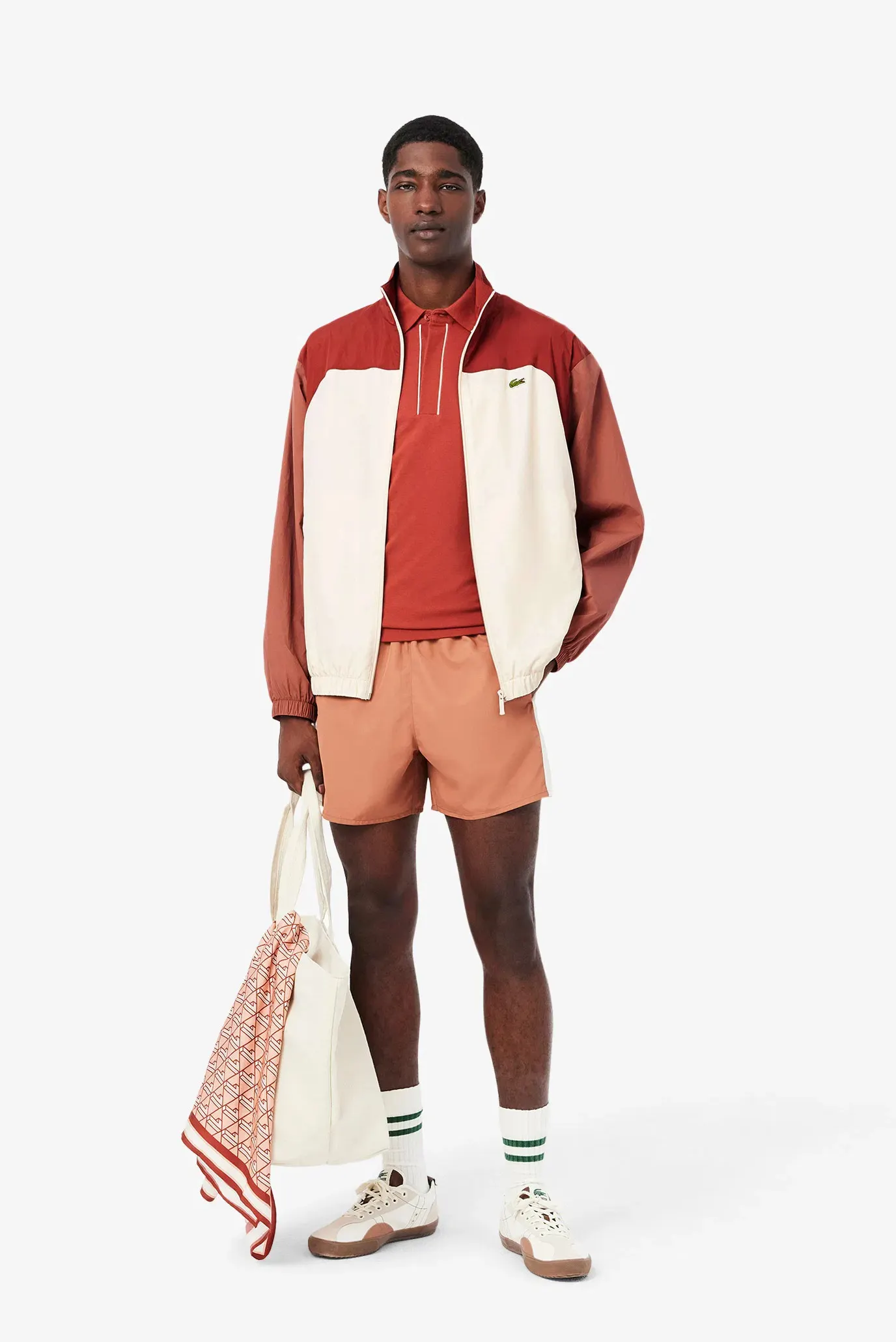 Чоловіча бежева водонепроникна куртка 3