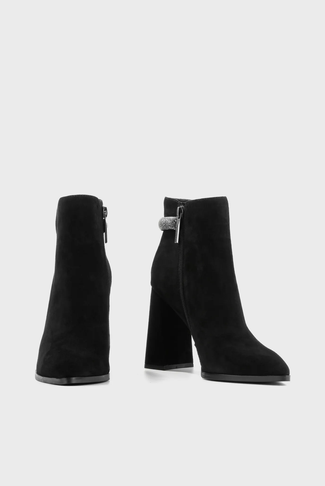 Женские черные замшевые ботильоны 4