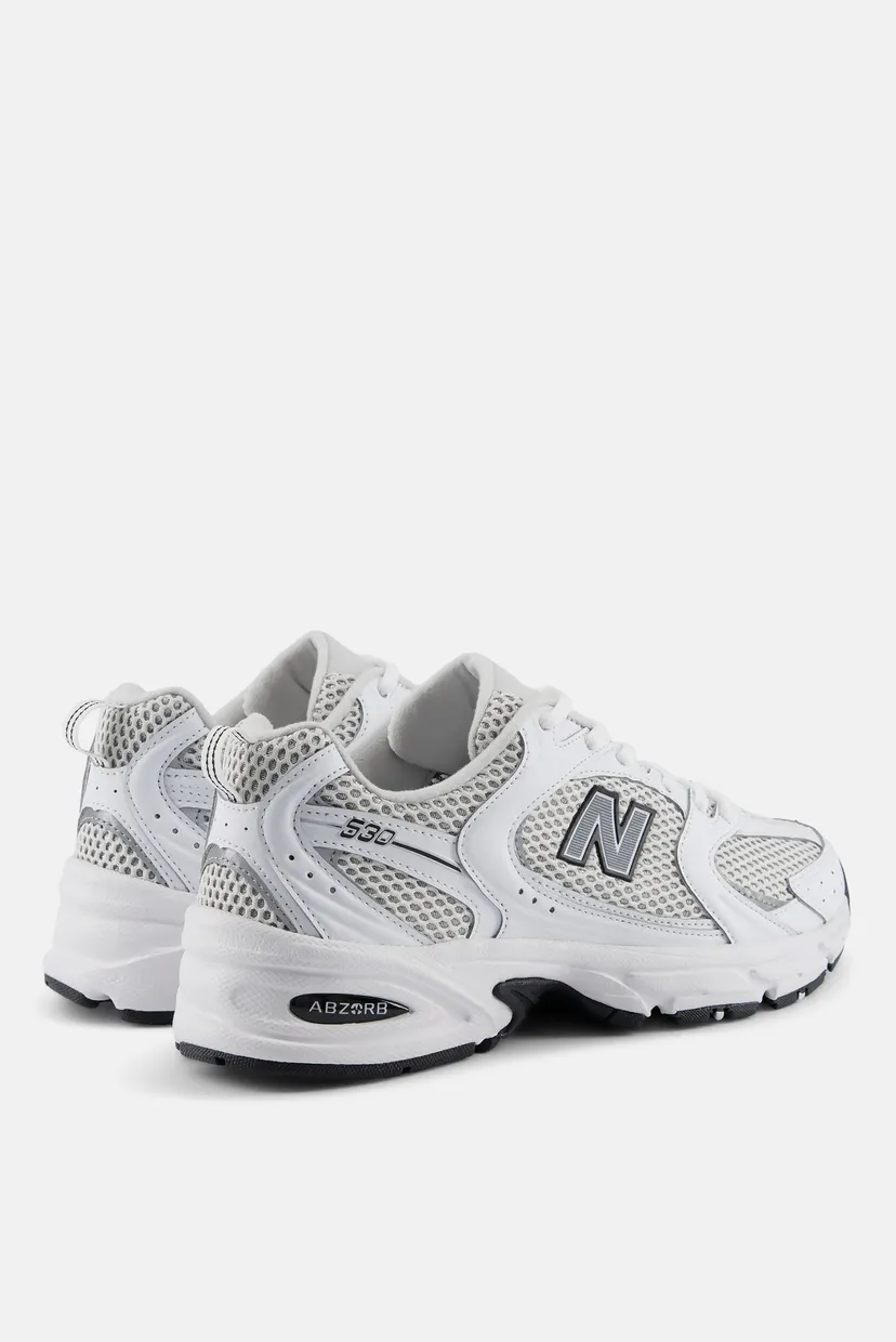 Белые кроссовки 530 6