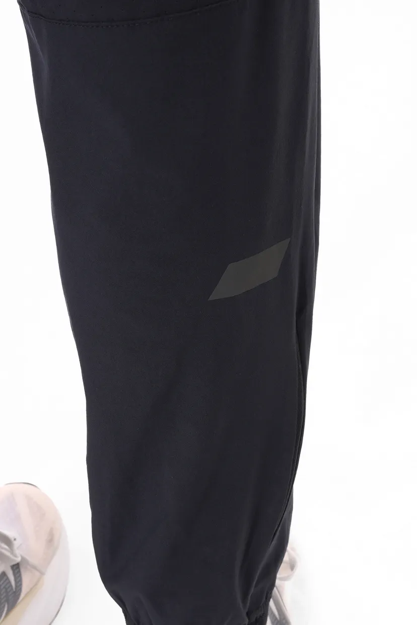Жіночі чорні спортивні штани RC Essential Jogger 6