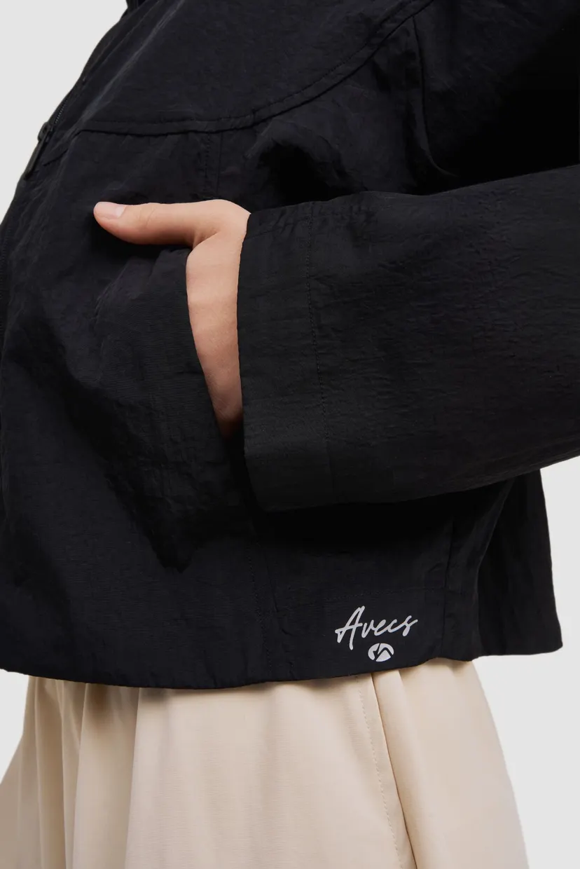Женская черная ветровка windbreaker 9