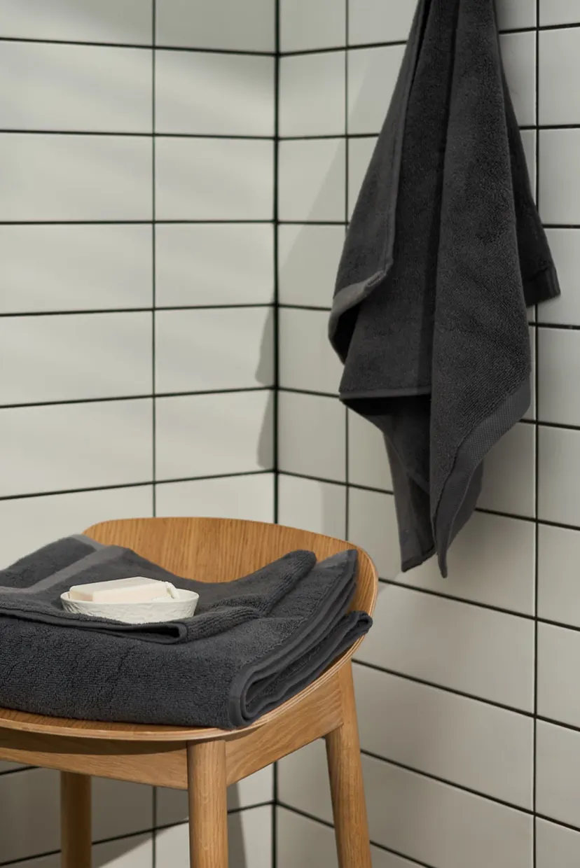 Полотенце Терра - антрацит 70х140 (600 г/м2) 5