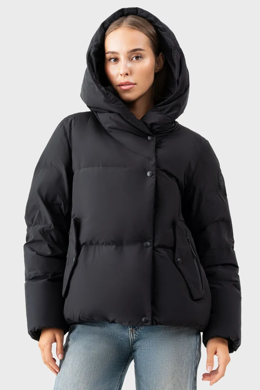 Жіноча чорна куртка Jacket 8