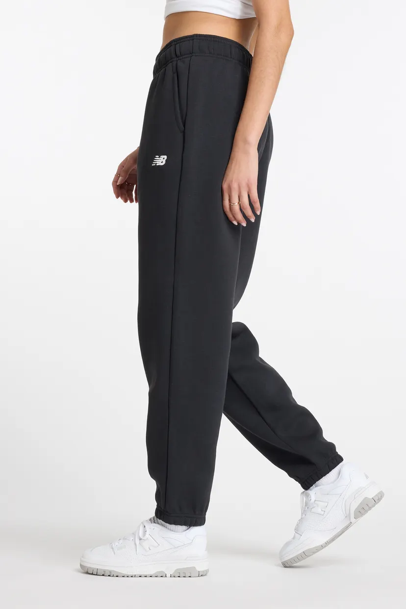Женские черные  спортивные брюки Essentials Fleece 3