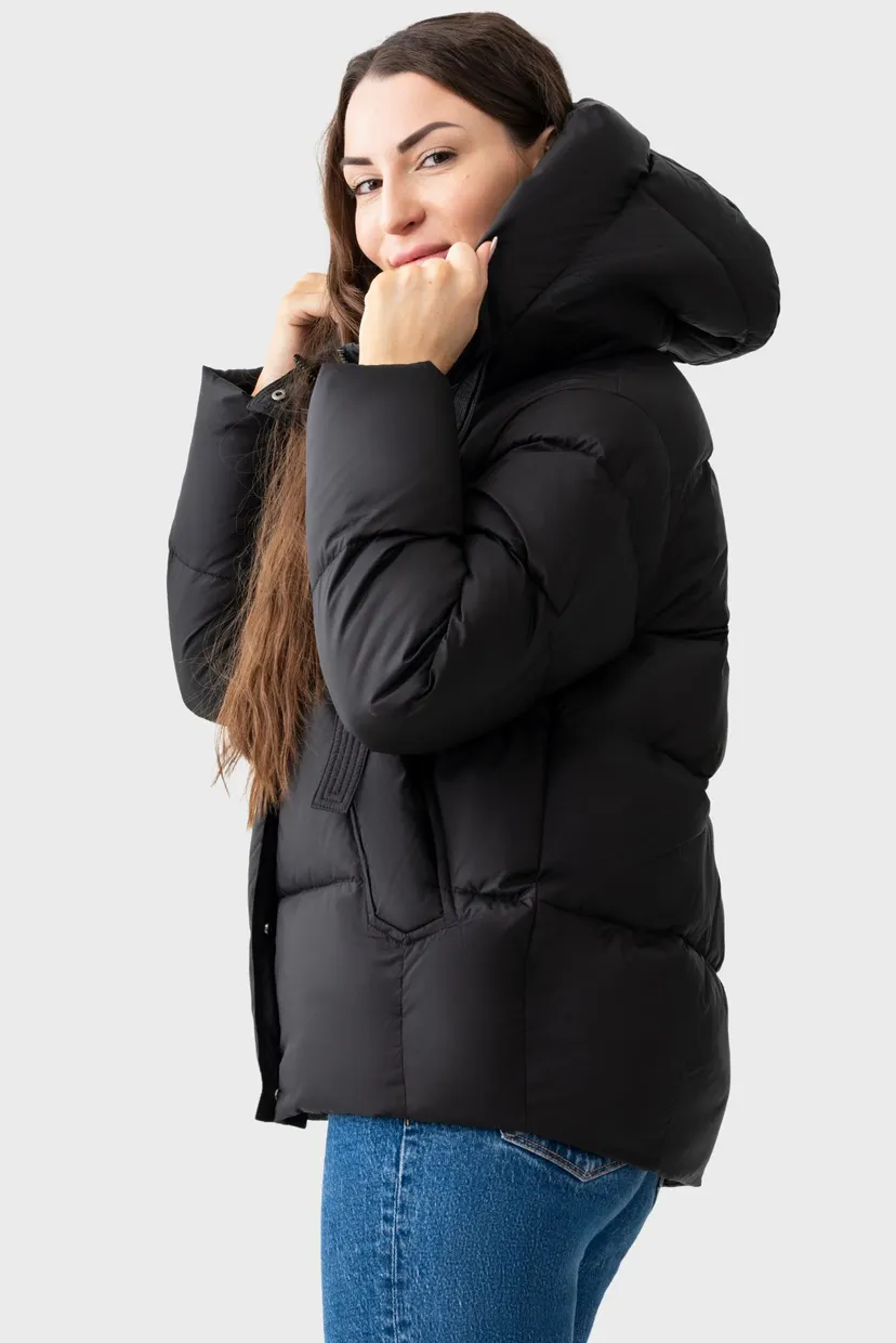 Женская черная куртка Jacket 7