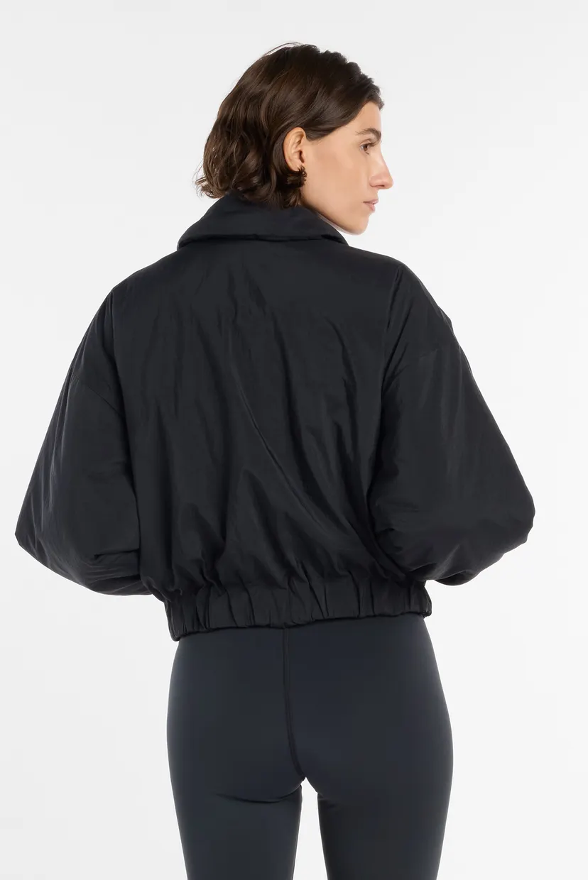 Жіноча чорна куртка Woven Bomber Jacket 4