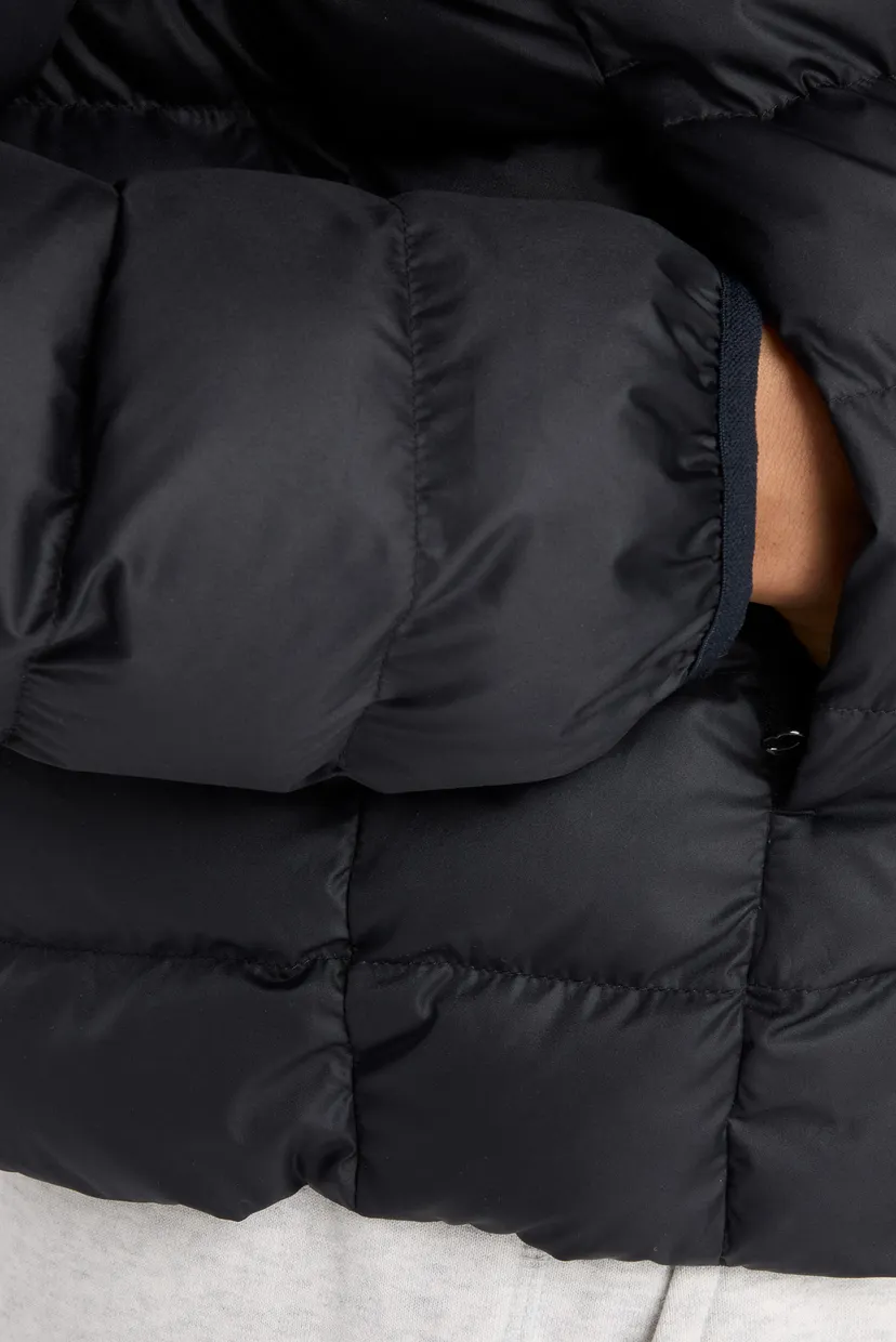 Черная женская куртка Sport Essentials Hooded Puffer 7