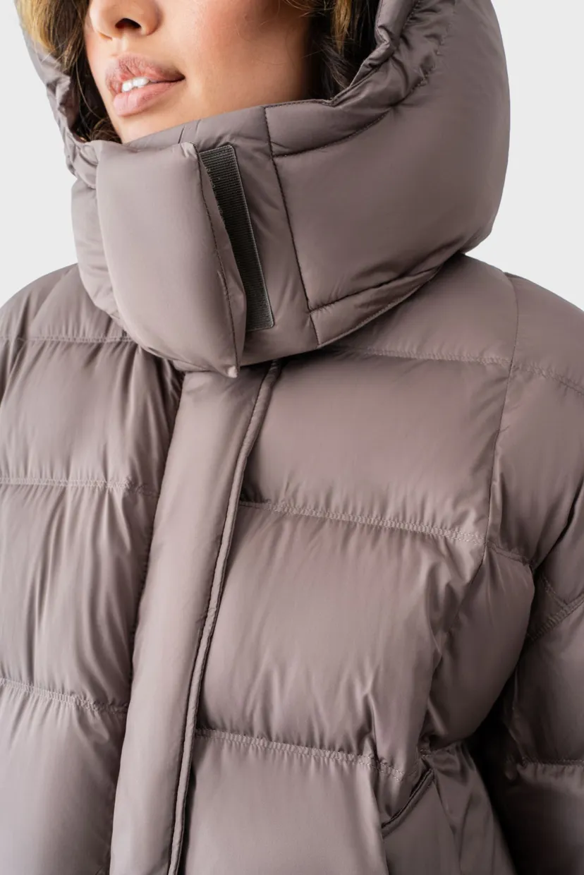 Жіноча бежева куртка Jacket 8