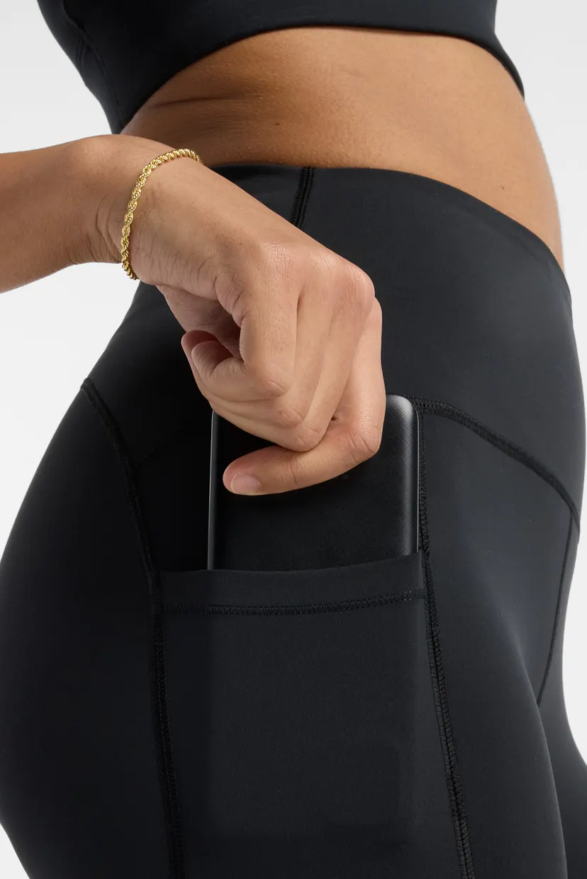 Жіночі чорні тайтси NB Sleek Pocket High Rise Legging 25