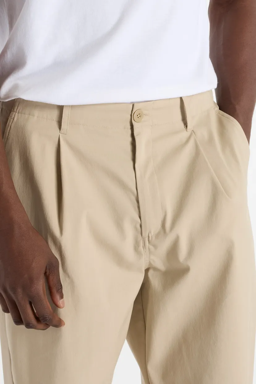 Мужские бежевые штаны Athletics Relaxed Trouser 4