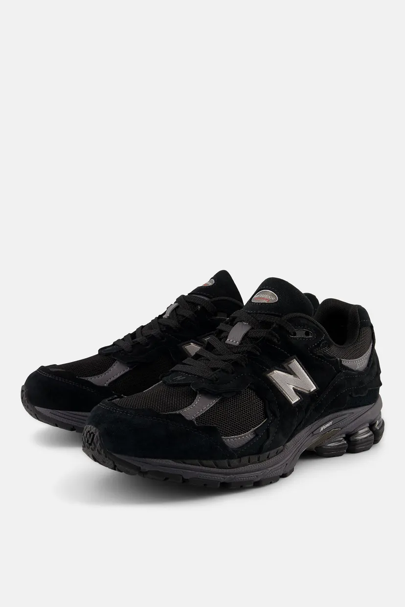 Черные кроссовки 2002R GORE-TEX® 5