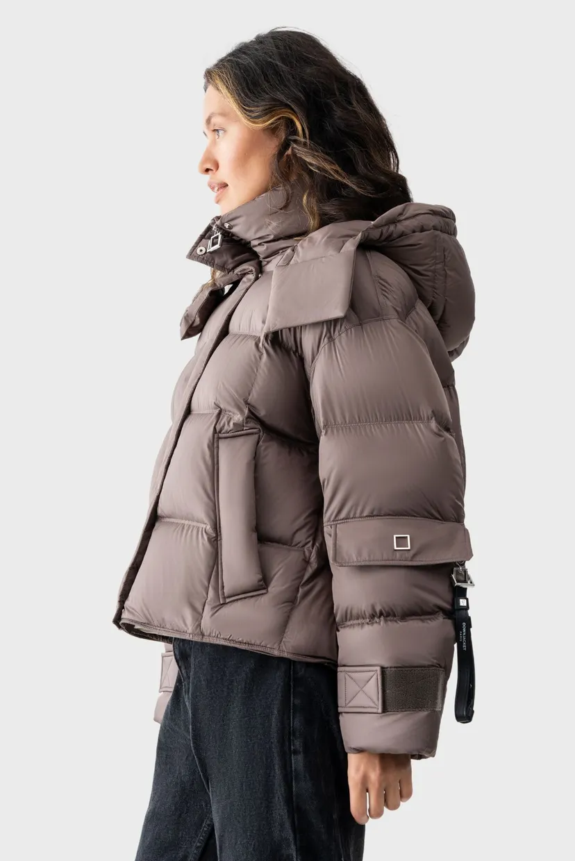 Жіноча бежева куртка Jacket 7