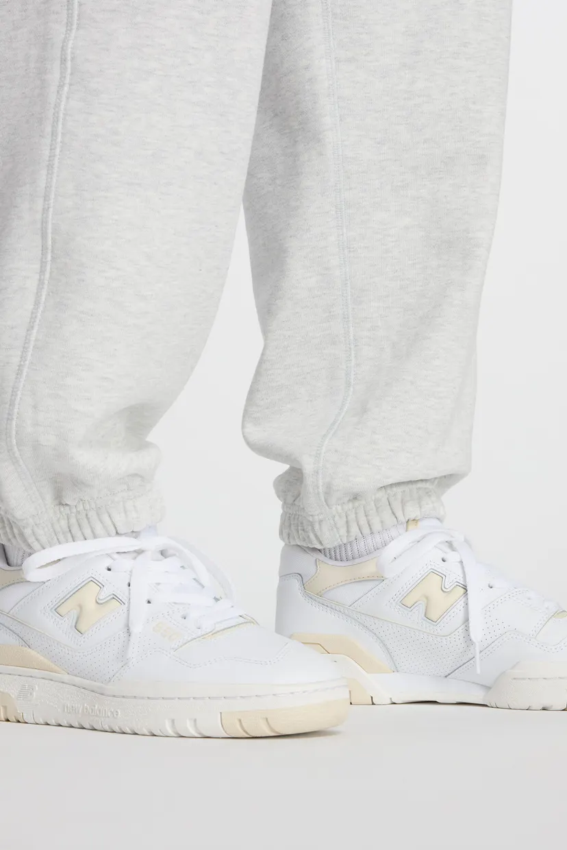 Женские серые брюки NB Athletics French Terry 7