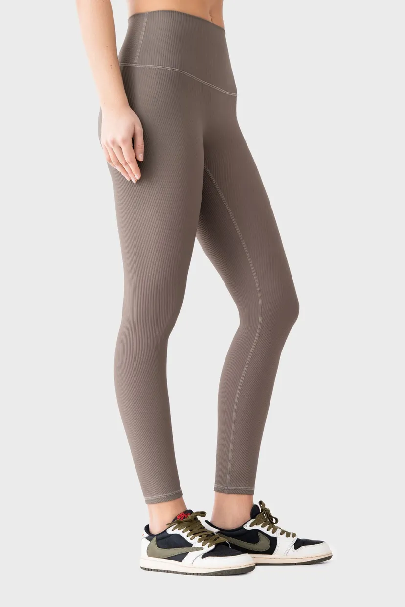 Женские бежевые леггинсы Leggings 3