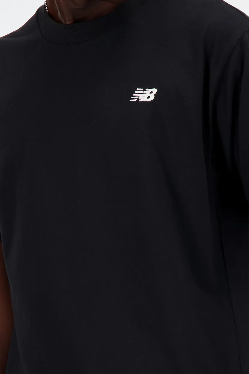 Мужская чёрная футболка NB Small Logo 4