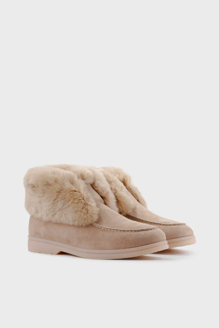 Женские бежевые замшевые лоферы 3