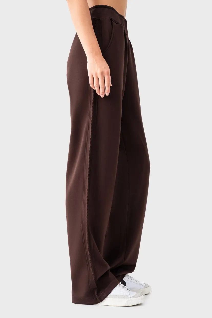 Жіночі коричневі штаны Pants 4