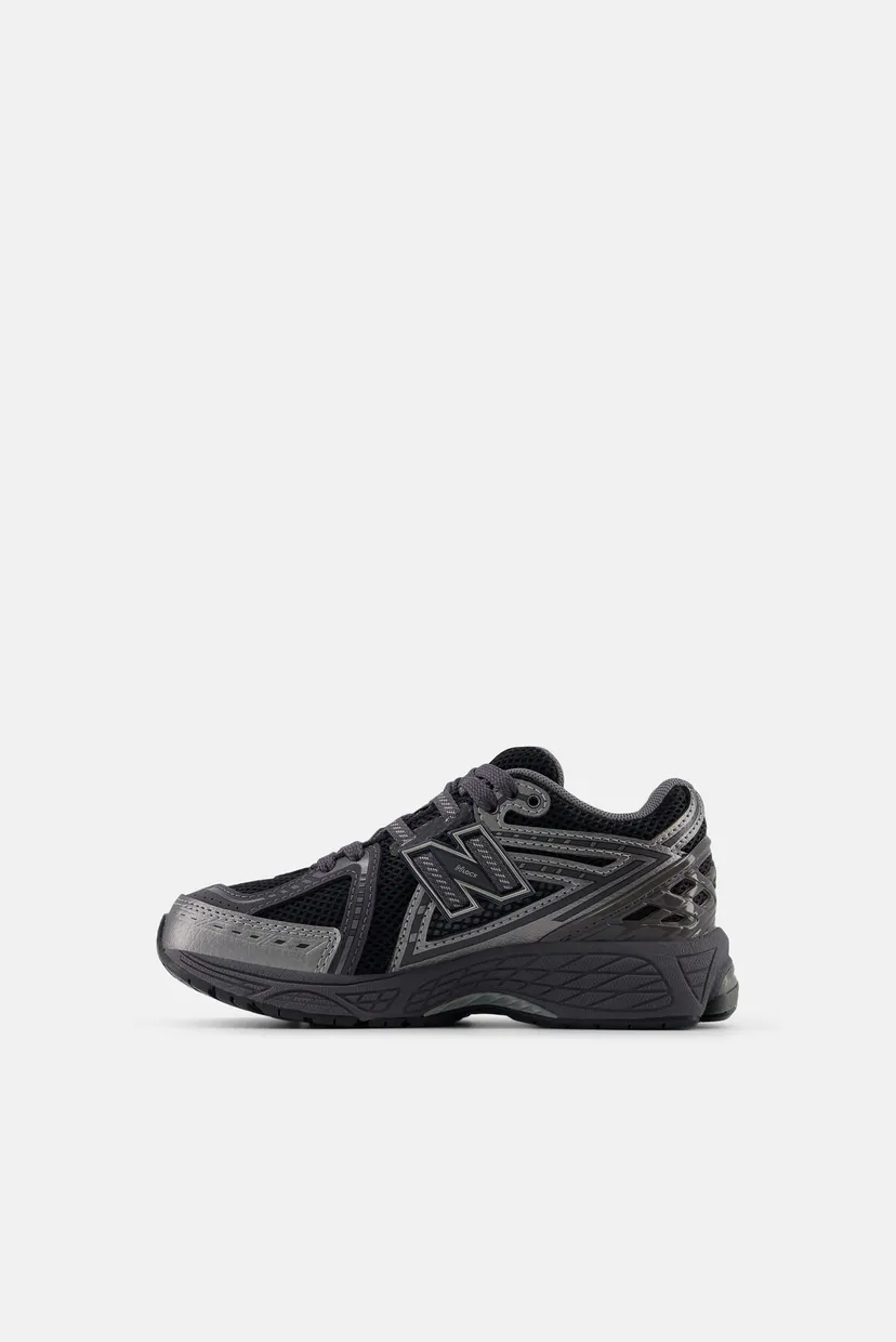 Детские черные кроссовки 1906 5