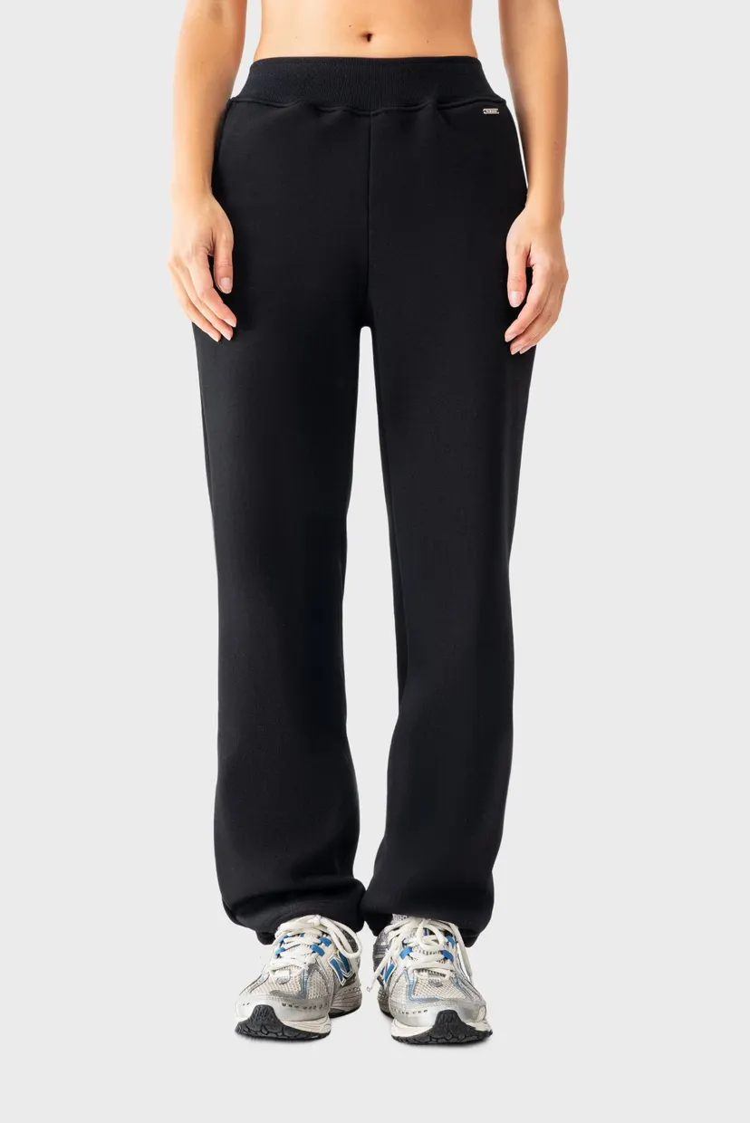 Жiночий чорний спортивний костюм Sports Suit 6
