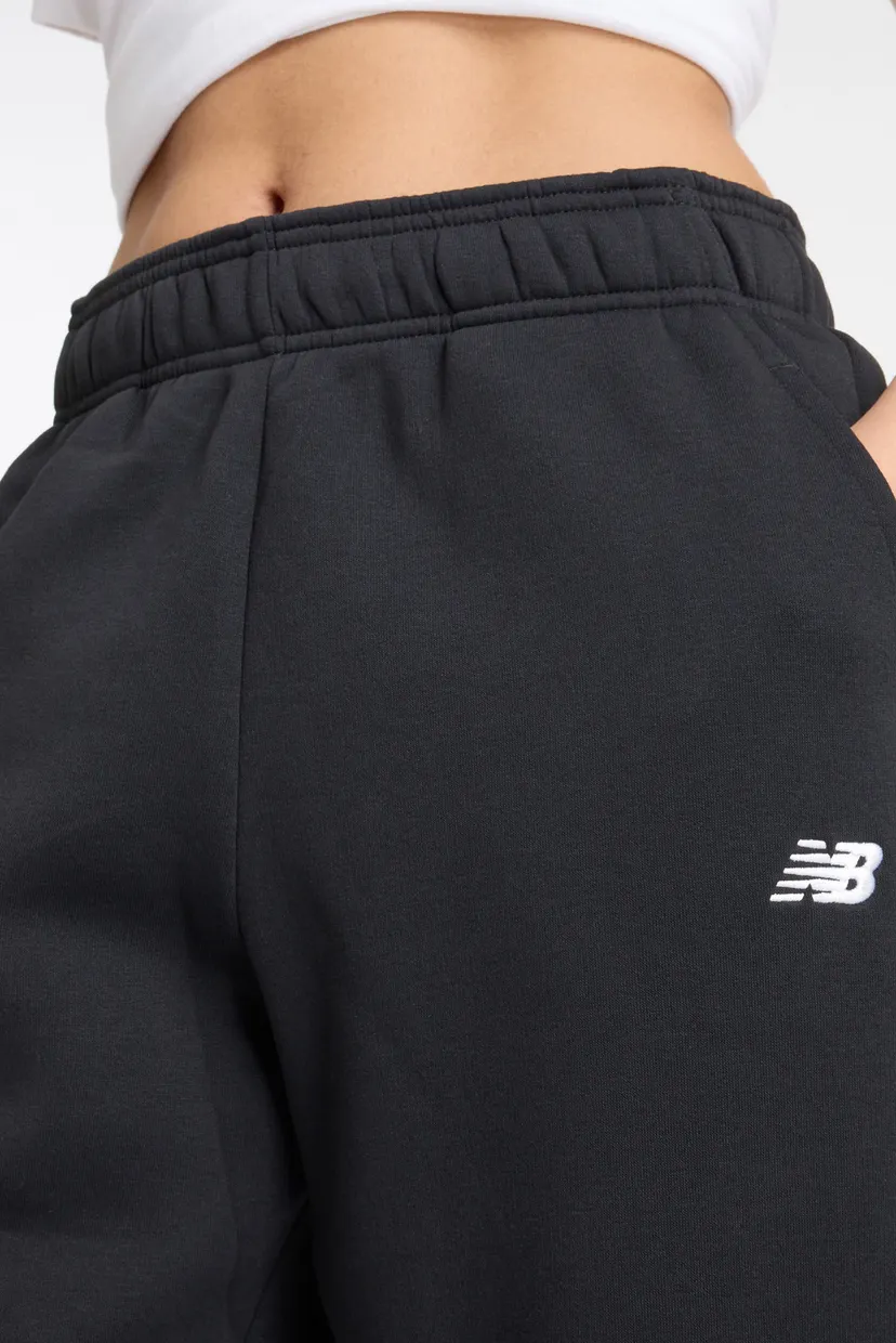 Женские черные  спортивные брюки Essentials Fleece 6