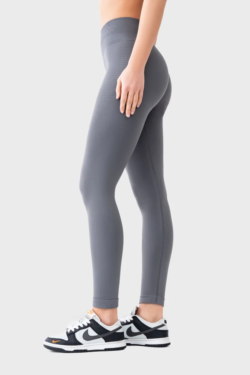 Жiночі сірі легінси Leggings 4