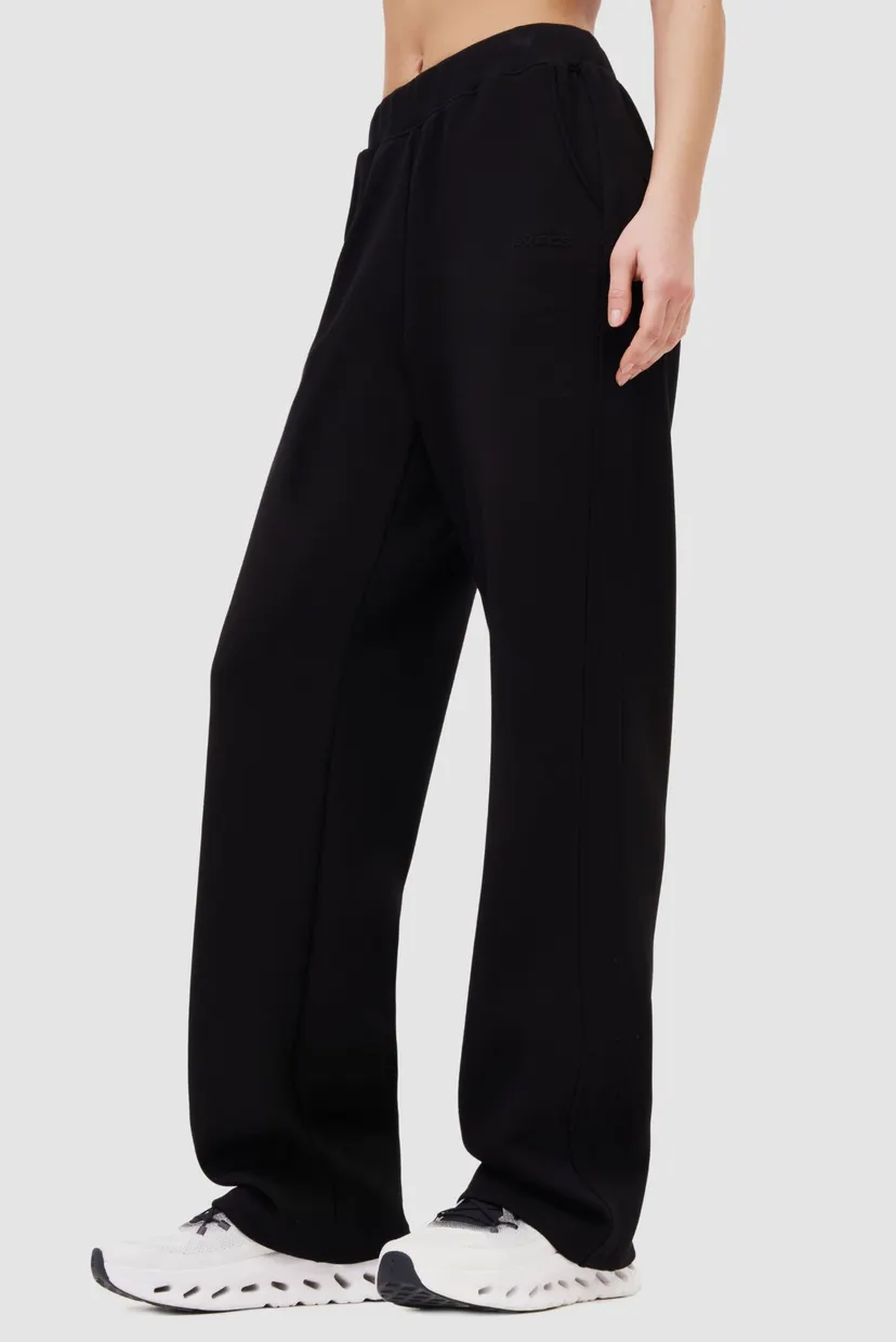 Женские чёрные спортивные штаны sports pants 4
