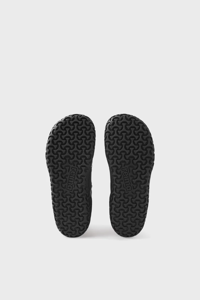 Детские черные кроссовки Barefoot Reimatec Vaellus 7