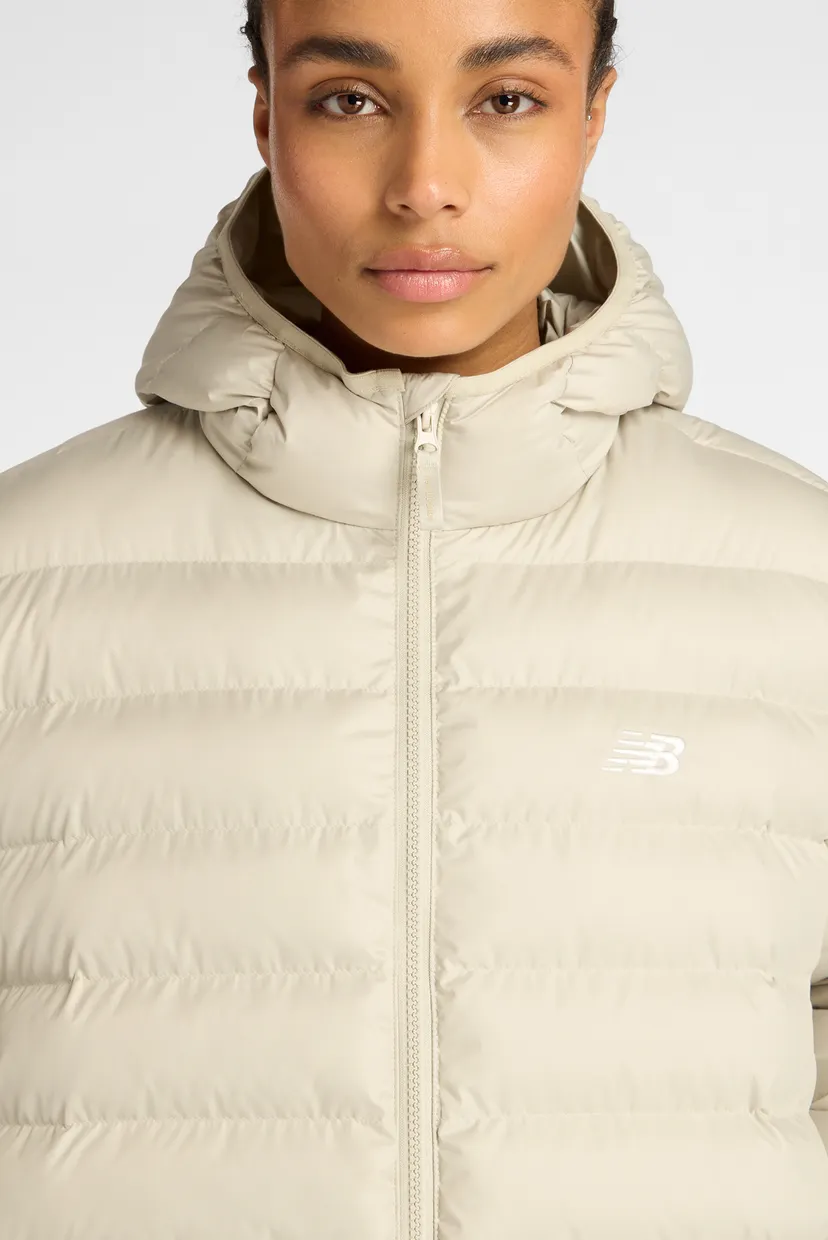 Жіноча бежева куртка Sport Essentials Hooded Puffer 5