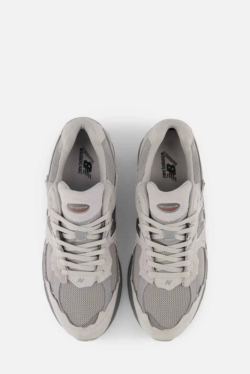 Сірі кросівки 2002R GORE-TEX® New Balance U200227R — MD-Fashion