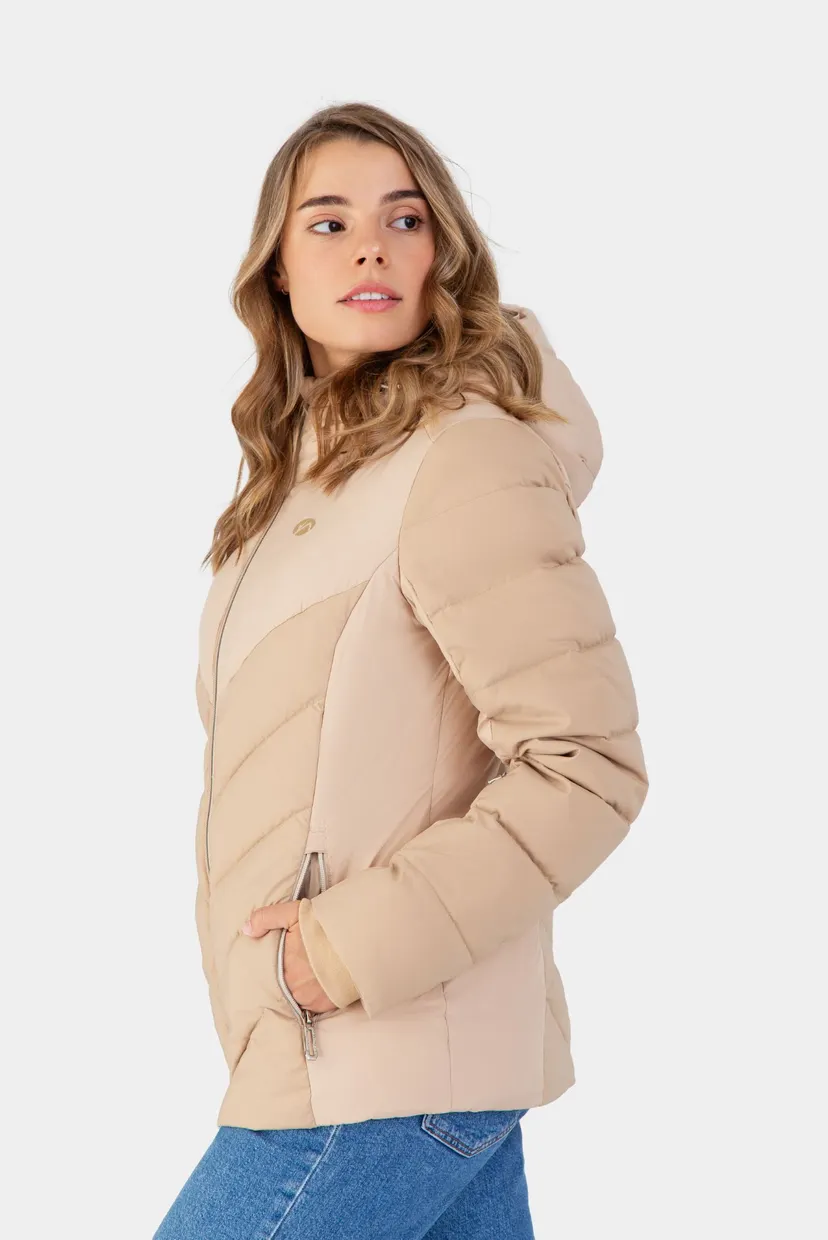 Жіноча бежева куртка Jacket 5