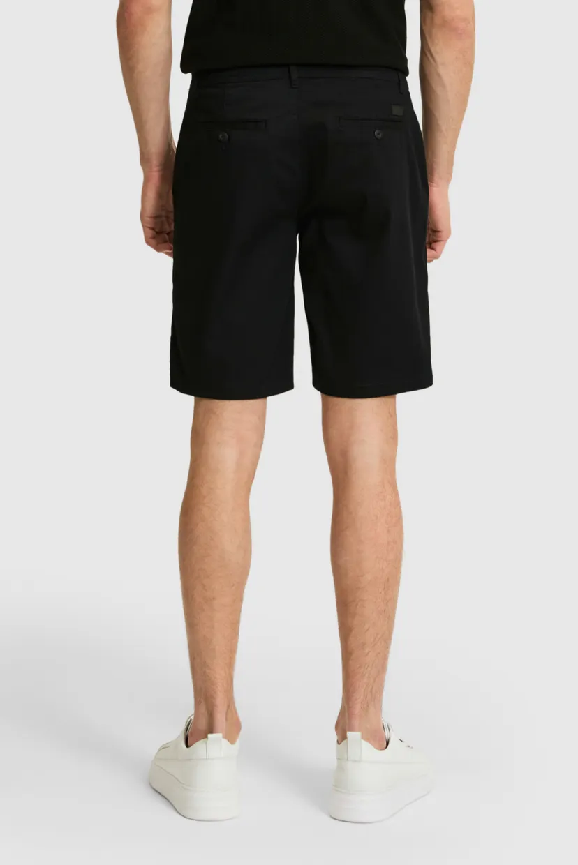 Унісекс чорні шорти 5