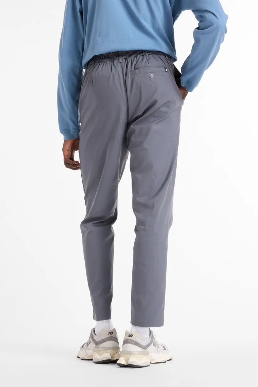 Чоловічі сірі брюки Athl. Standard Tapered Pant 30