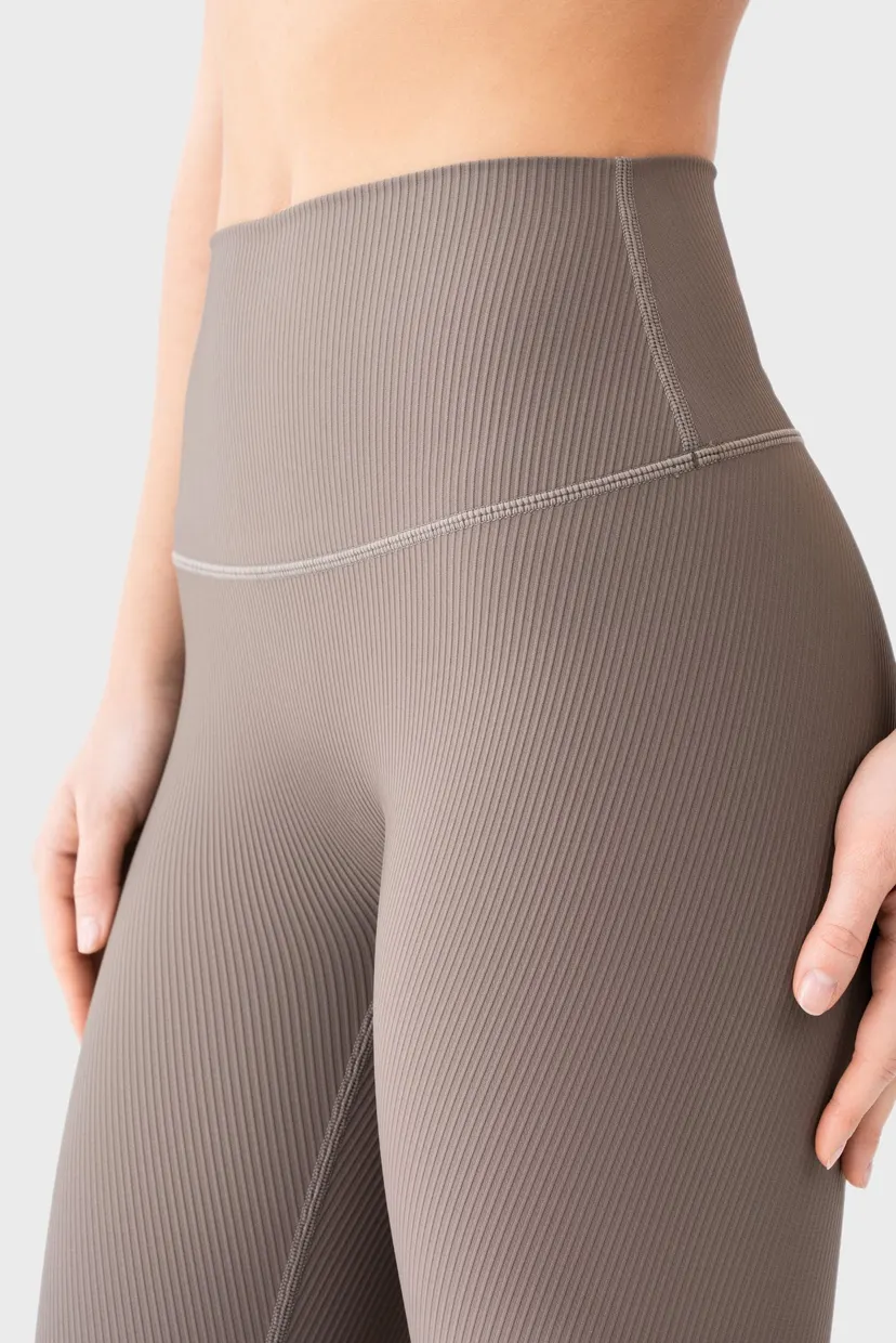 Женские бежевые леггинсы Leggings 6
