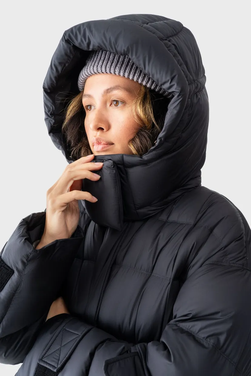 Жіноча чорна куртка Jacket 8