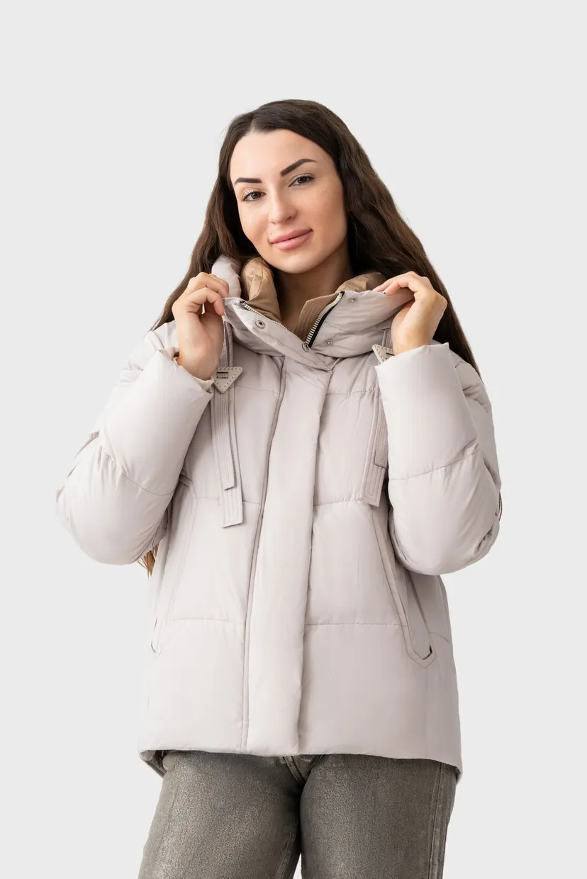 Жiноча молочна куртка Jacket 9