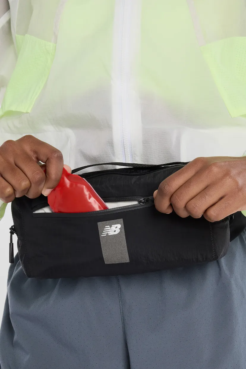 Черная поясная сумка Run Sling Belt 7
