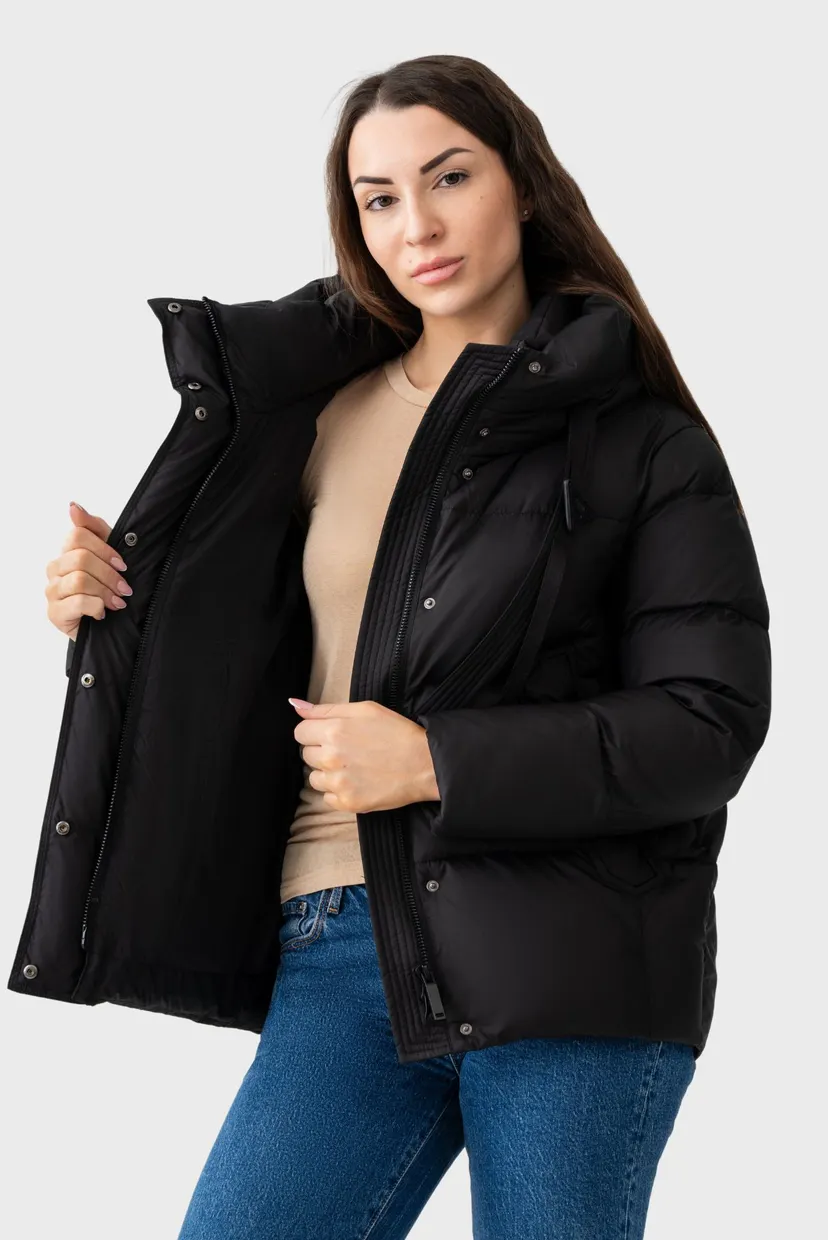 Жiноча чорна куртка Jacket 10