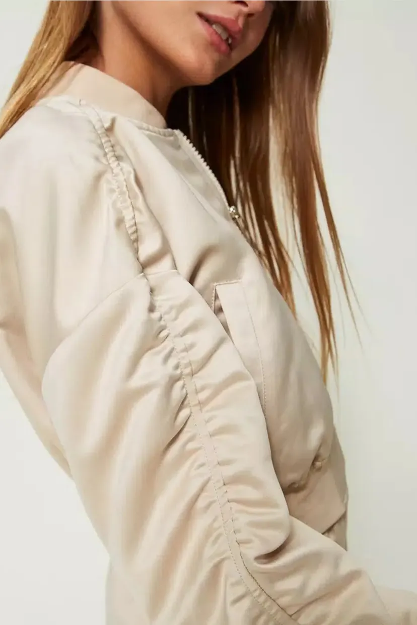 Дитячий бежевий бомбер TWINSET Girl 6