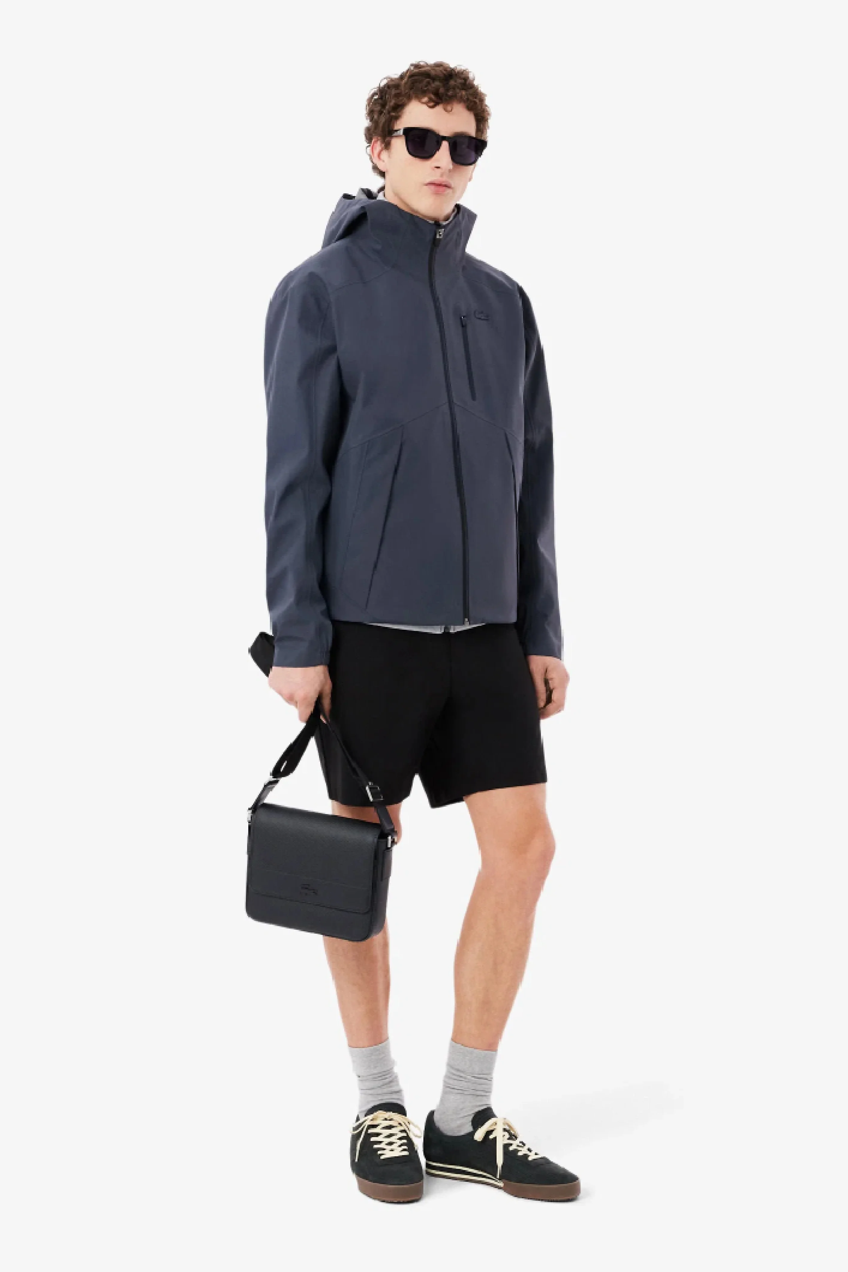Мужская черная сумка Lacoste NH5262CE000 — MD-Fashion