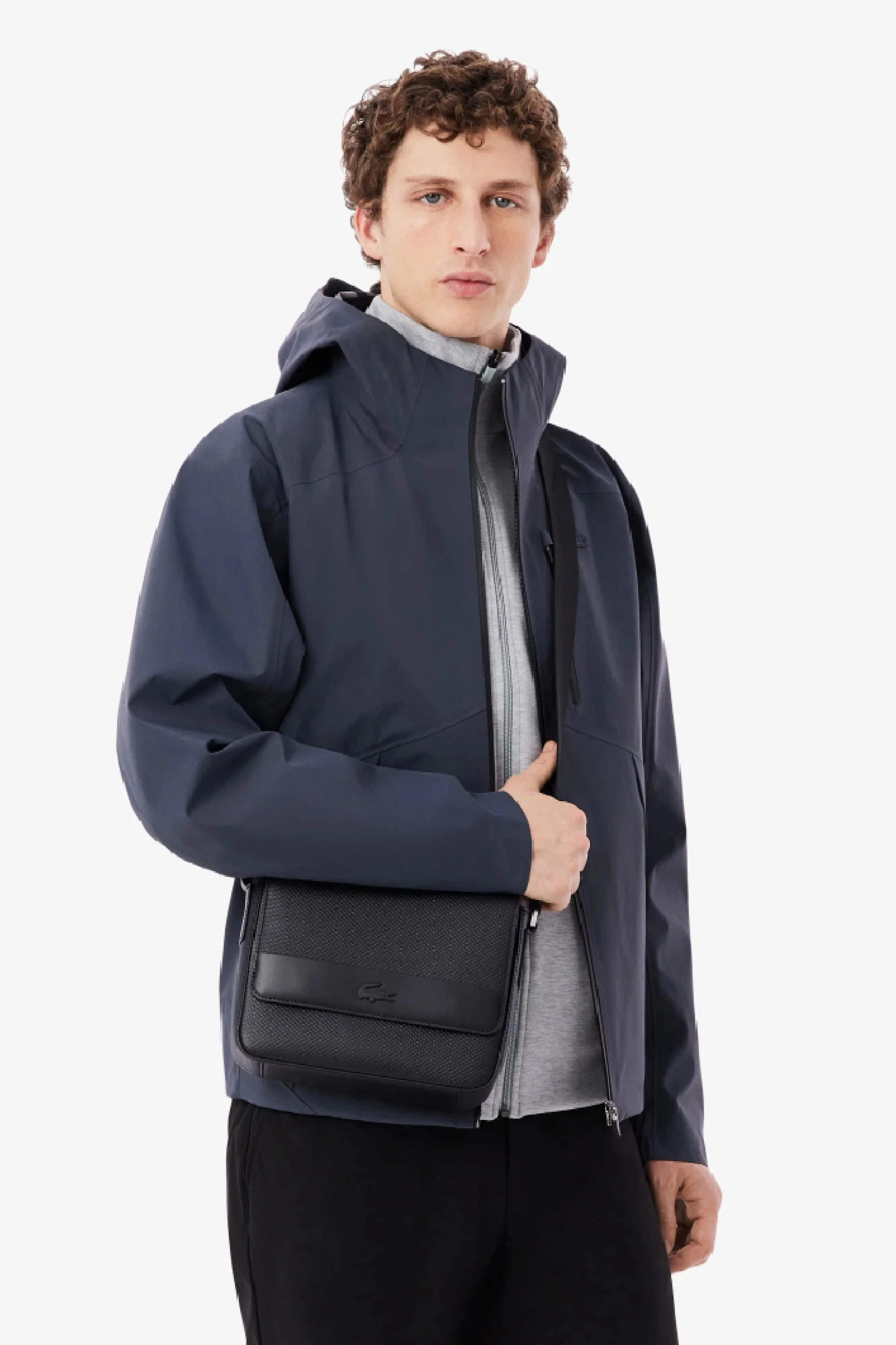 スマイル Мужская черная сумка Lacoste NH5262CE000 — MD-Fashion